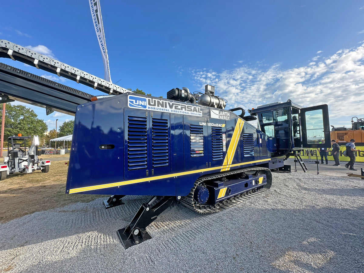 Ultraite Rig NEW UNI 120x240 Drilling Rig — Universal HDD