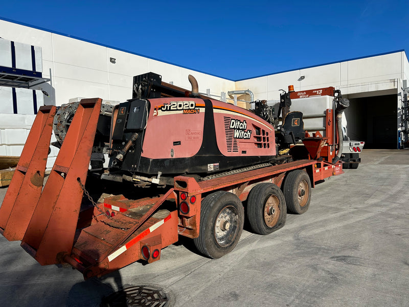 2016 Ditch Witch JT2020 with Trailer & Mixing System